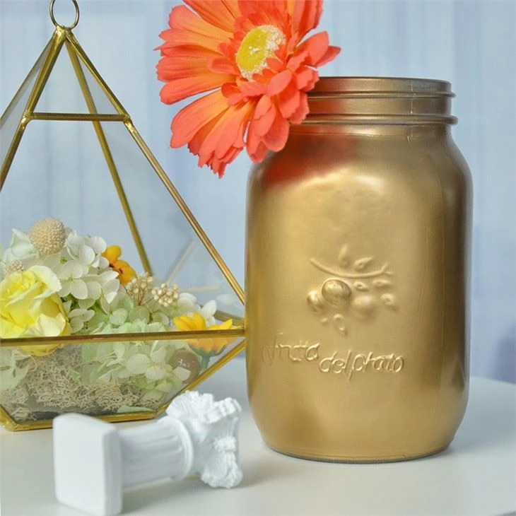 Fashioned Glass Vase With Frosted