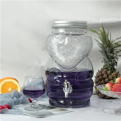 Glass Skull juoma-annostelija
